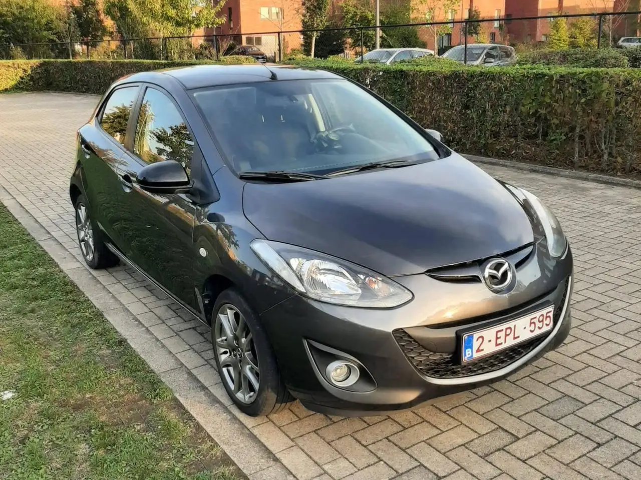 Mazda 2