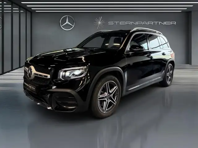 Mercedes-Benz GLB 250 4M AMG+BURMESTER+LED+KAMERA+AHK+AMBIENTE