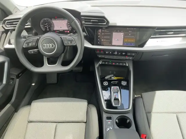 Audi A3 view 9