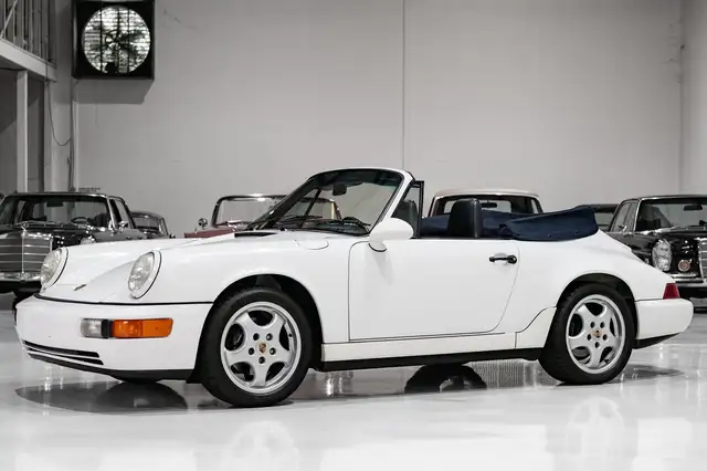 Porsche CARRERA 2 CABRIOLET (FIVE-SPEED MANUAL) FIVE-SPEED MANUAL