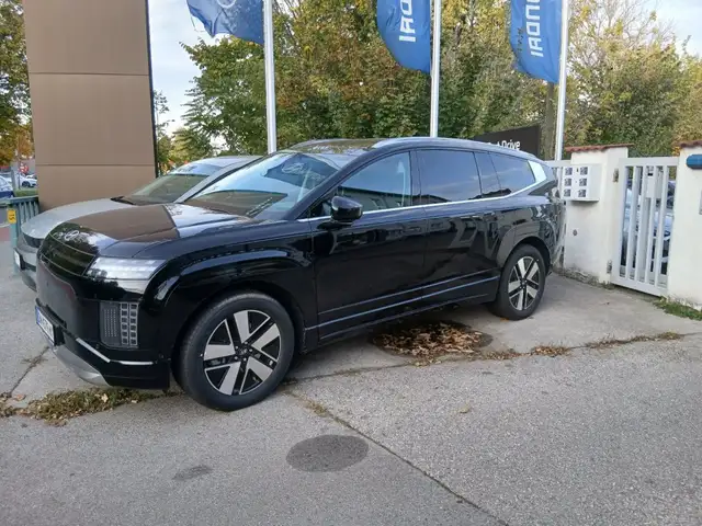 Hyundai IONIQ 9 Prestige Line 110 kWh 4WD 96p72-O1