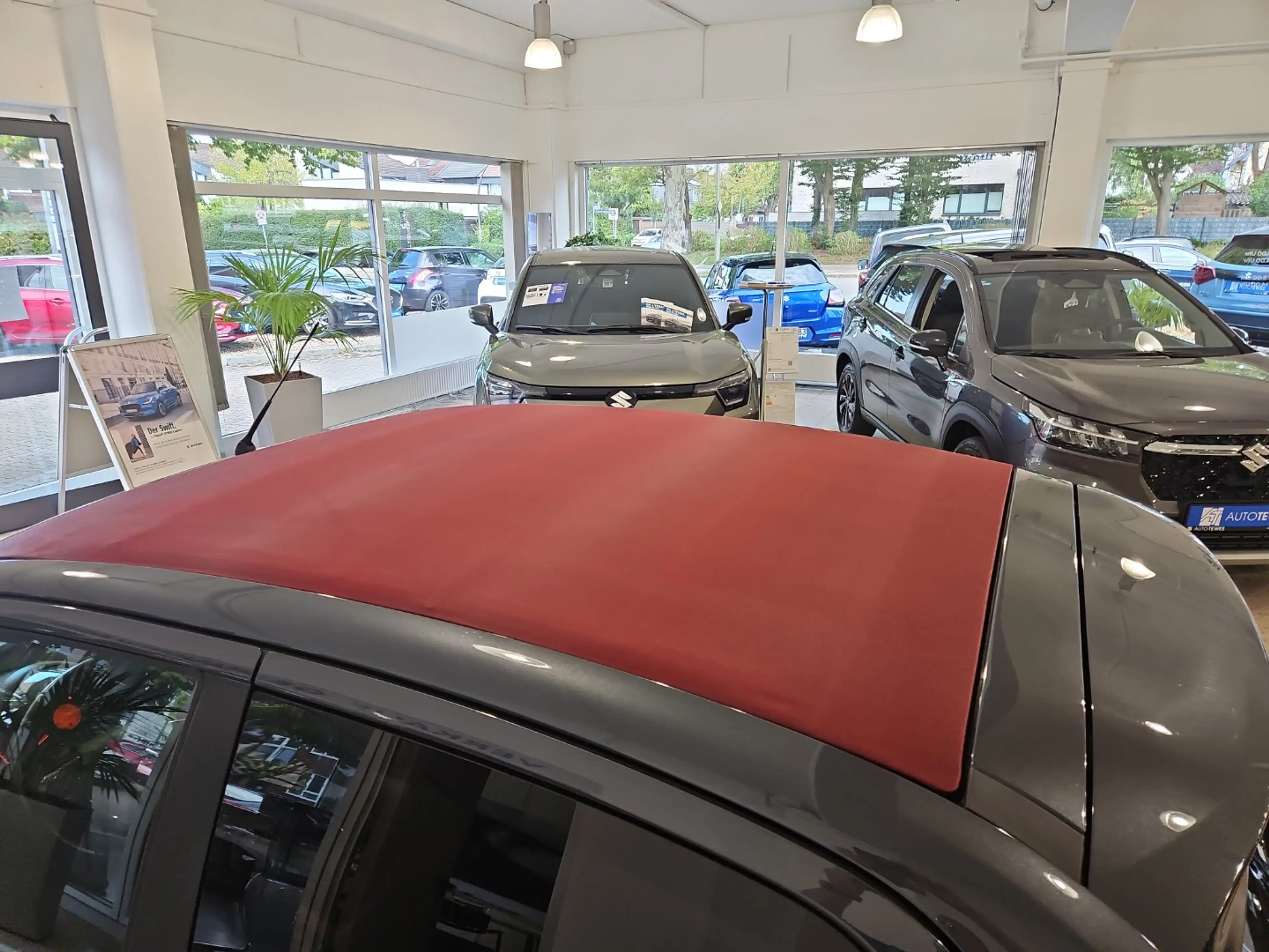 Peugeot 108 Top 1.0 VTi Collection Collection — photo 12