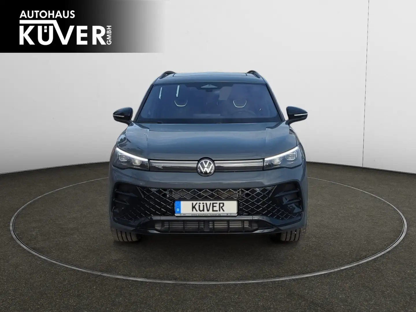 Volkswagen Tiguan R-Line 2.0 TDI DSG 4M+Navi+Pano+AHK+ACC Gris - 2