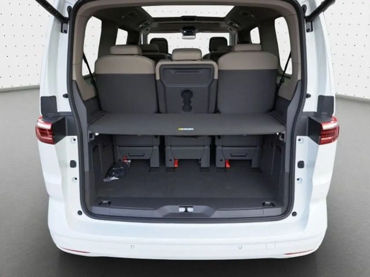 Volkswagen T7 Multivan Multivan Life 2.0 TDI LÜ Navi, Klima, RFK, Cockp 11