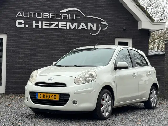 Nissan Micra 1.2 DIG-S Connect Edition Navigatie PDC Airco AUX