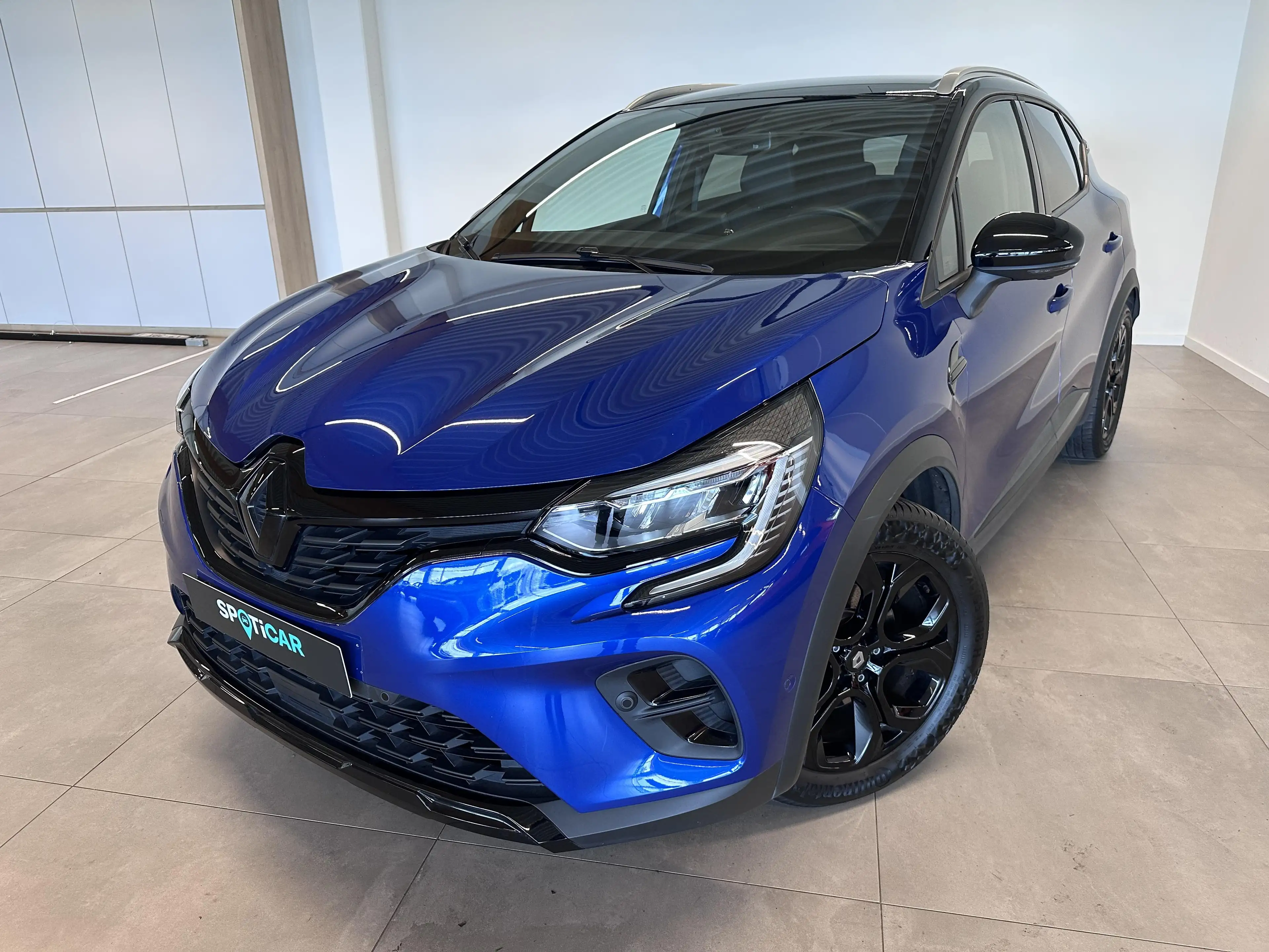 Renault Captur 1.6 E-Tech MILD hybrid Techno