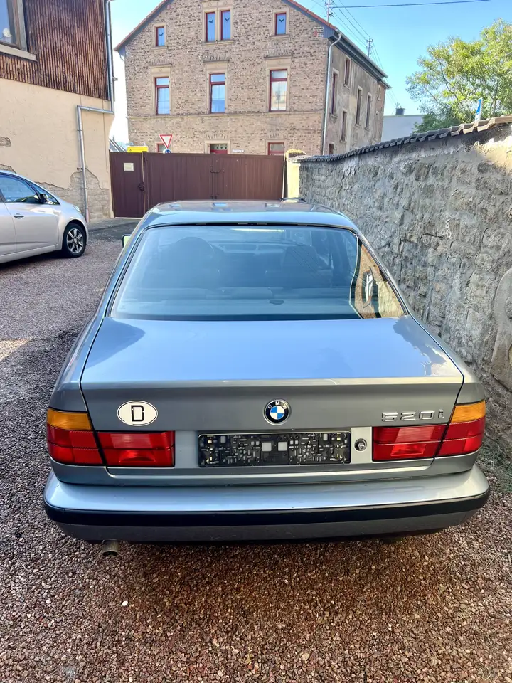 BMW 520i, foto 4