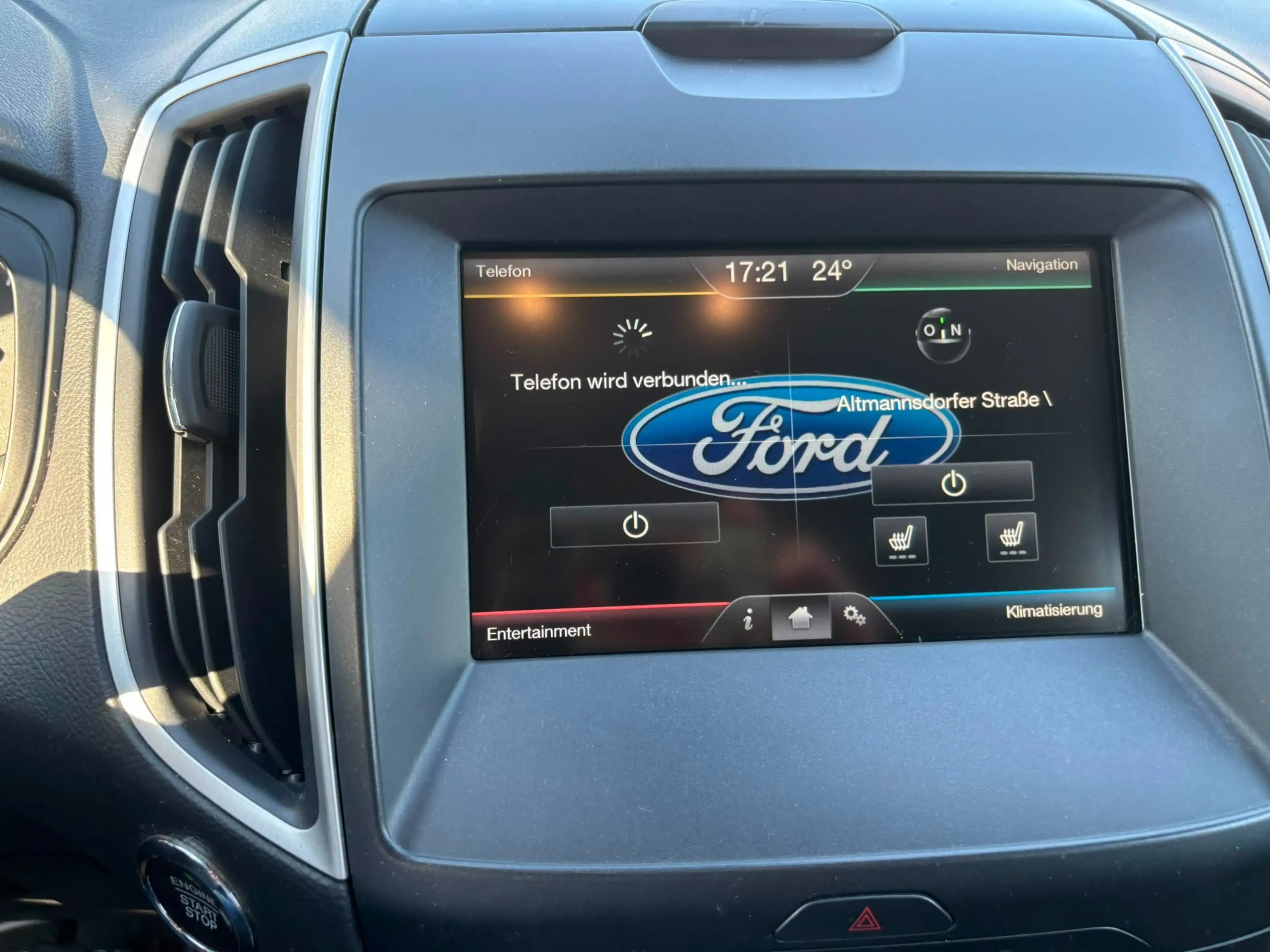 Ford Galaxy 2,0 TDCi Trend 120PS mit 7 Sitzen Parkhilfe Navi — photo 8