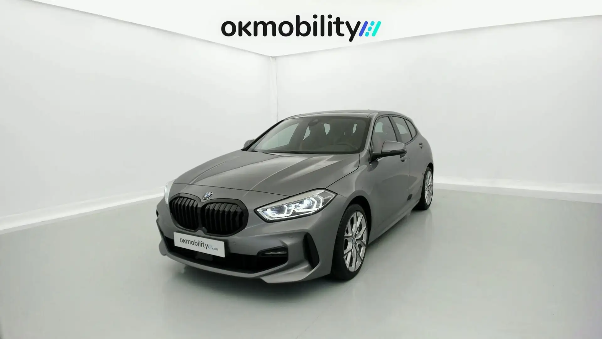 BMW 118 118i Argent - 1