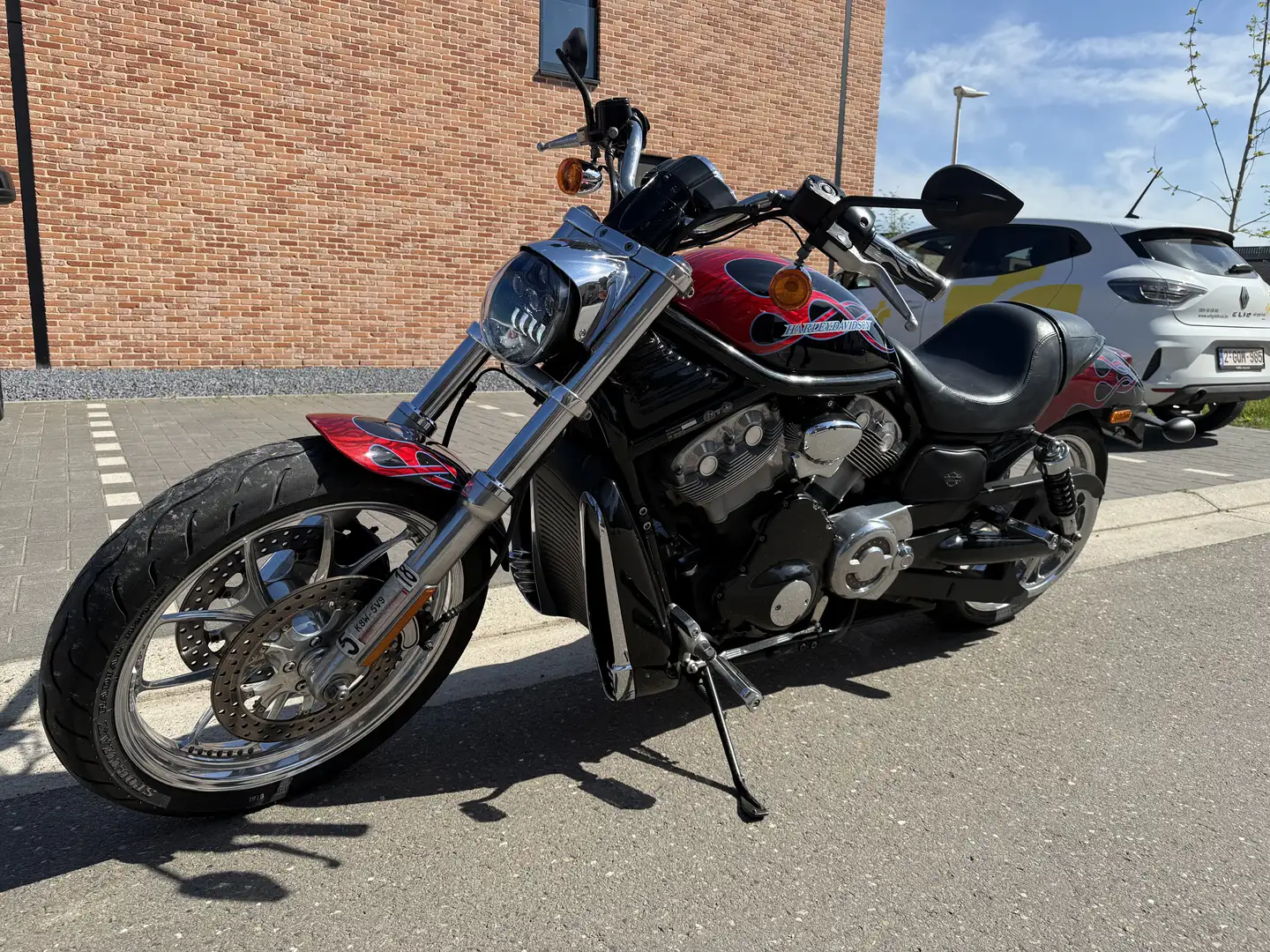 Harley-Davidson V-Rod VRSCB Rouge - 1