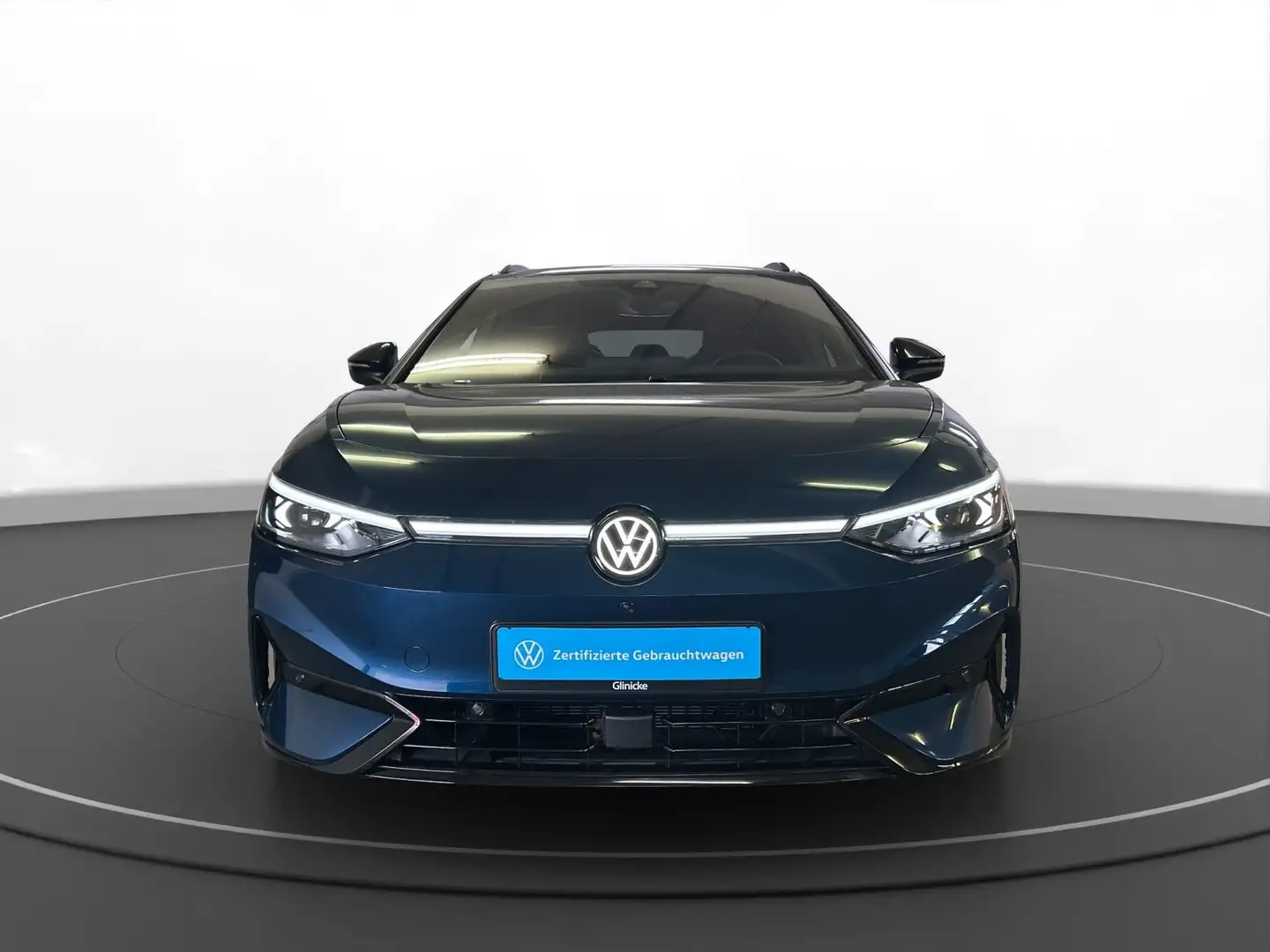 Volkswagen ID.7 Tourer Pro AHK Matrix LM 20" Navi ACC Head- Albastru - 2