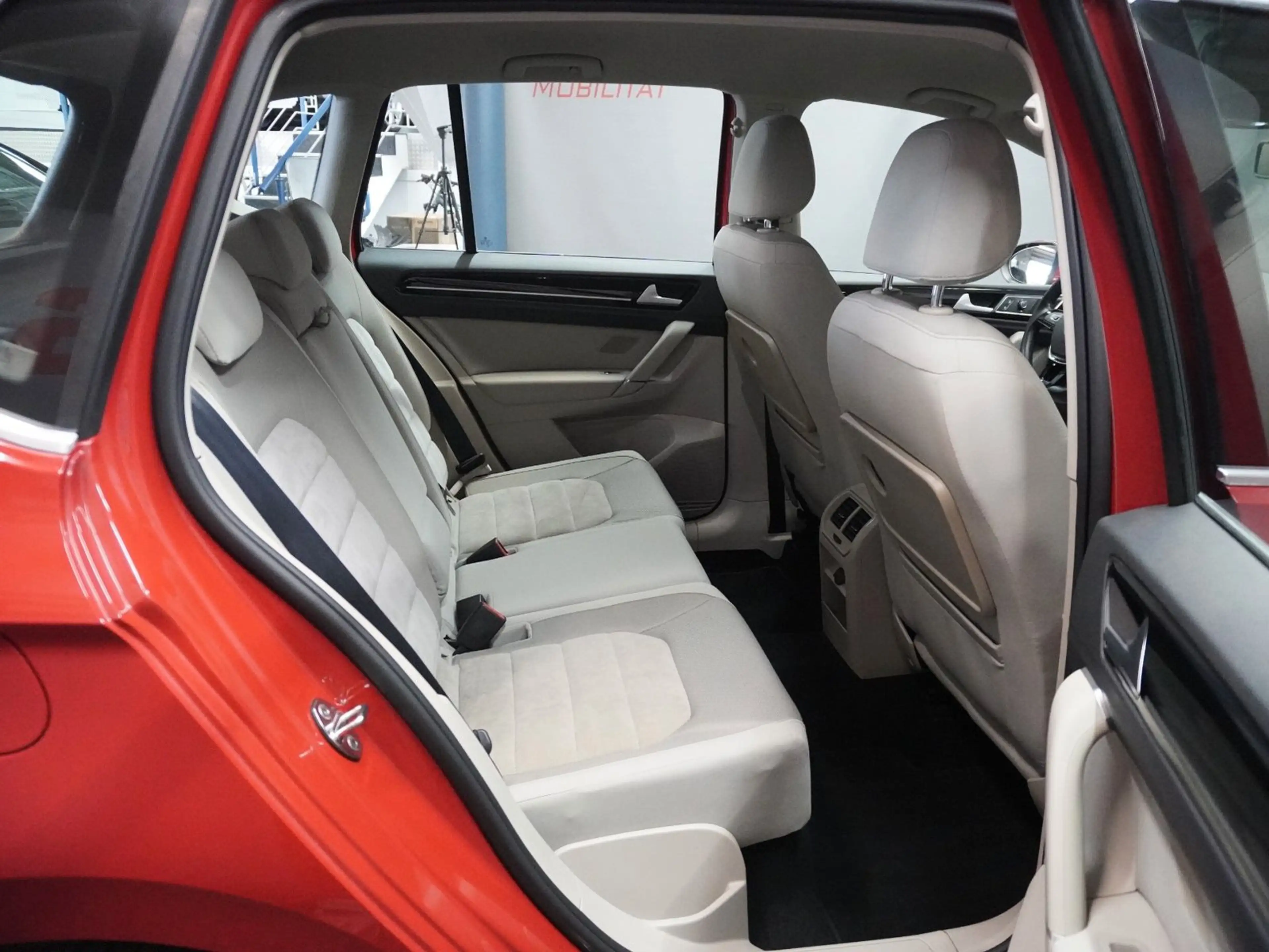 Volkswagen Golf Sportsvan VII Highline 1.4 TSI DSG 1.Hand — photo 10