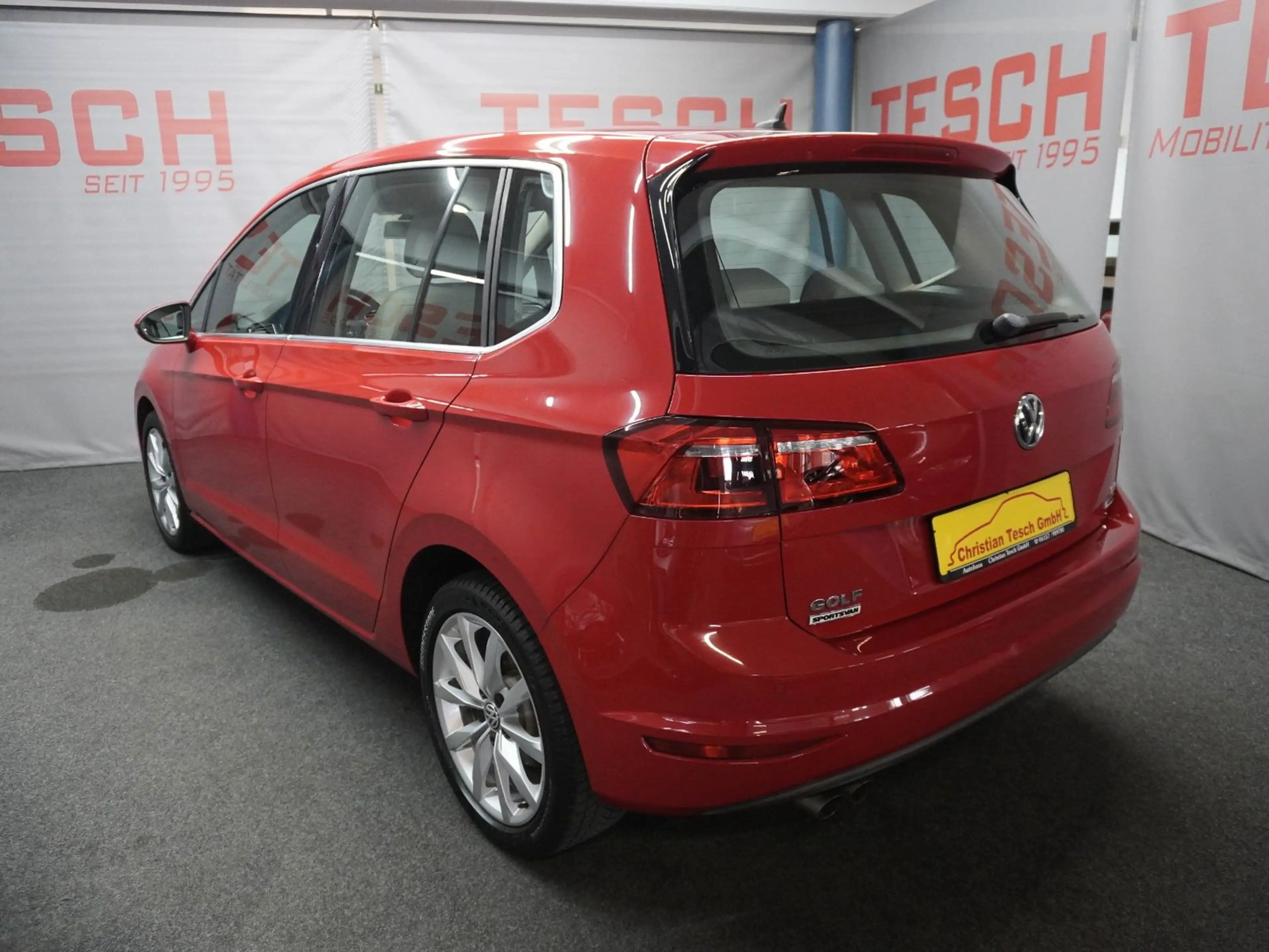 Volkswagen Golf Sportsvan VII Highline 1.4 TSI DSG 1.Hand — photo 4
