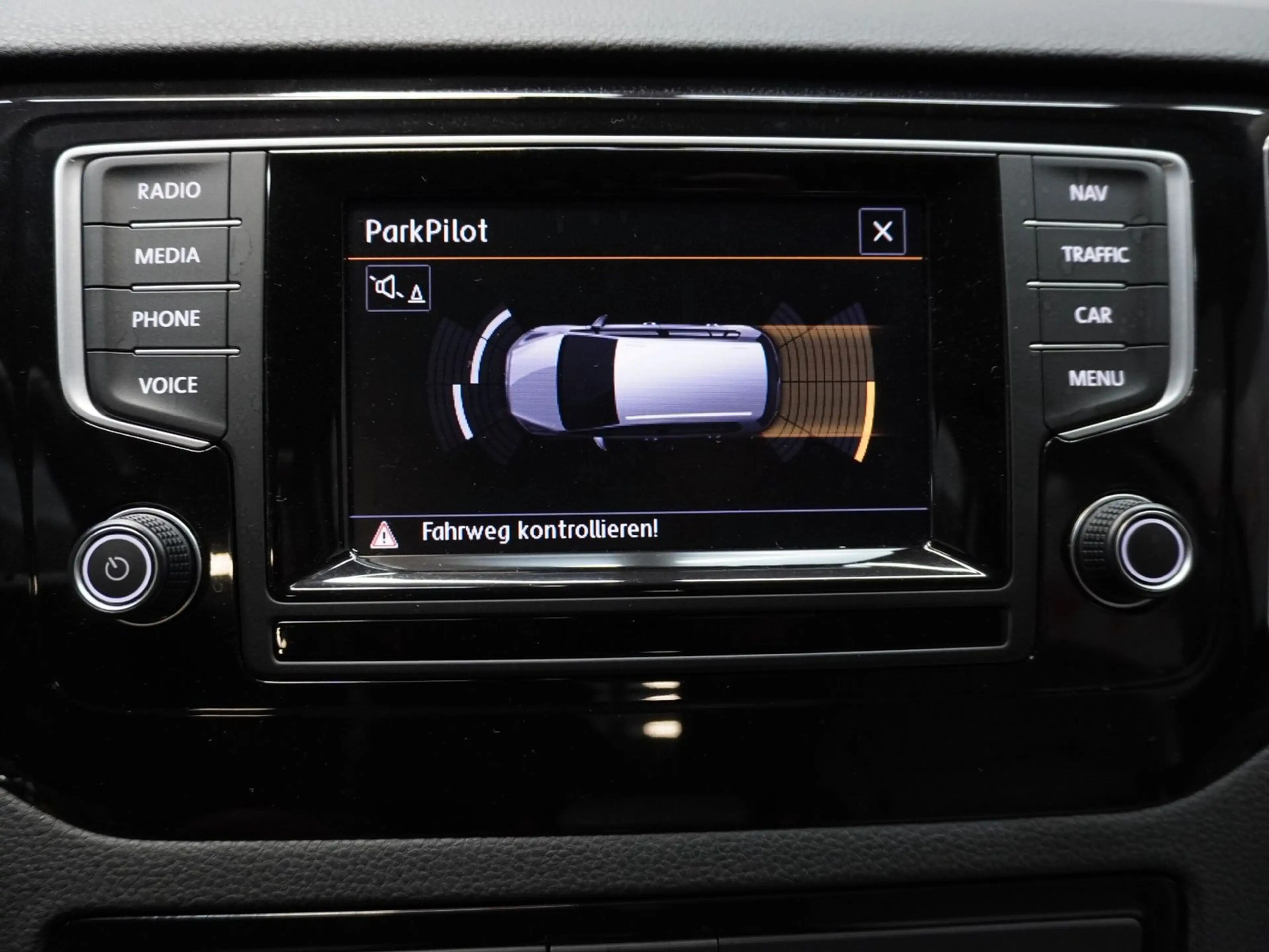 Volkswagen Golf Sportsvan VII Highline 1.4 TSI DSG 1.Hand — photo 14