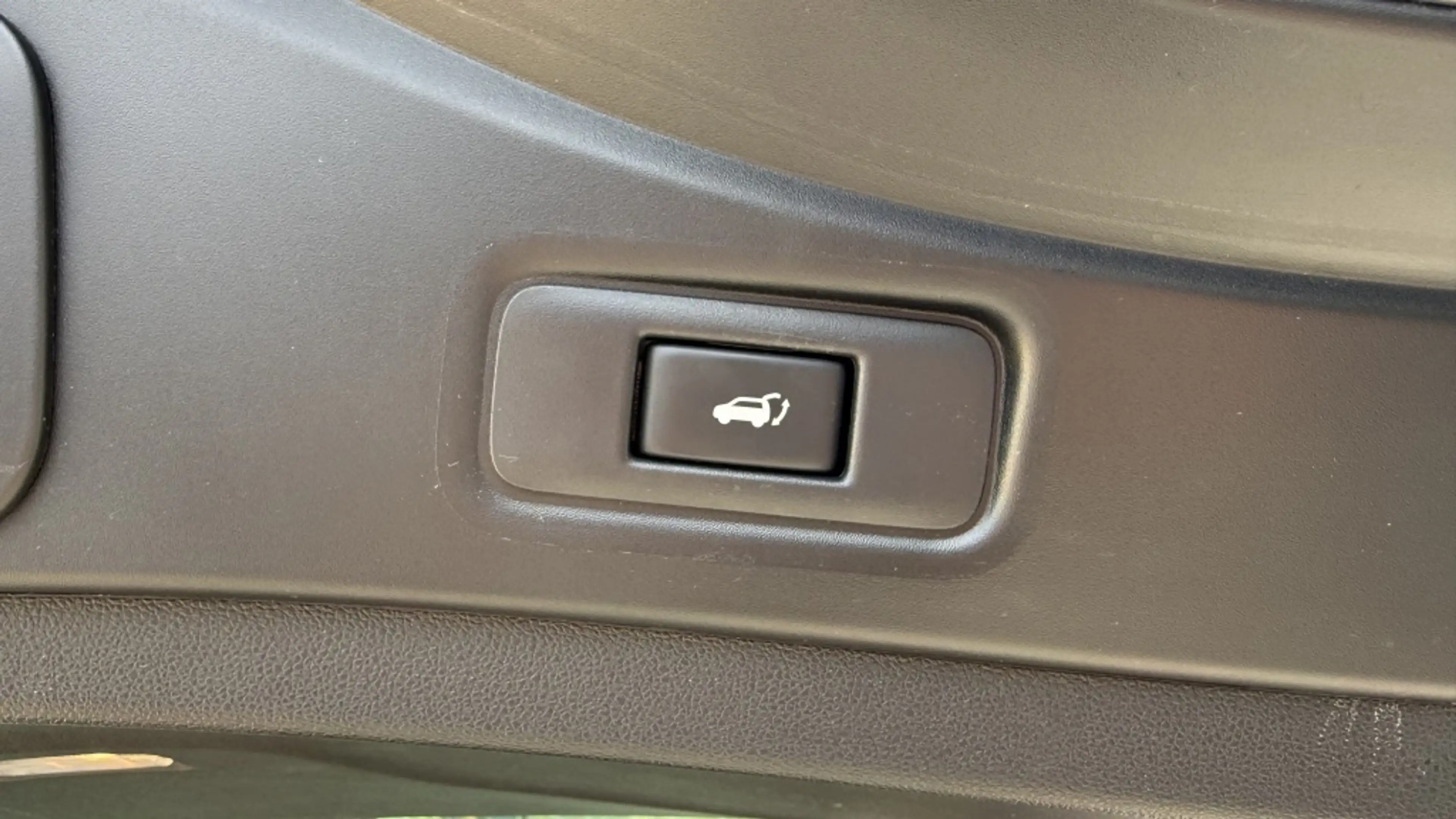 Renault Espace V Business Edition — photo 6