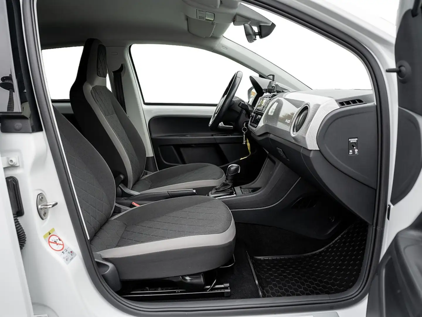 Volkswagen e-up! Style Plus BLUETOOTH KLIMA DAB+ USB Weiß - 2