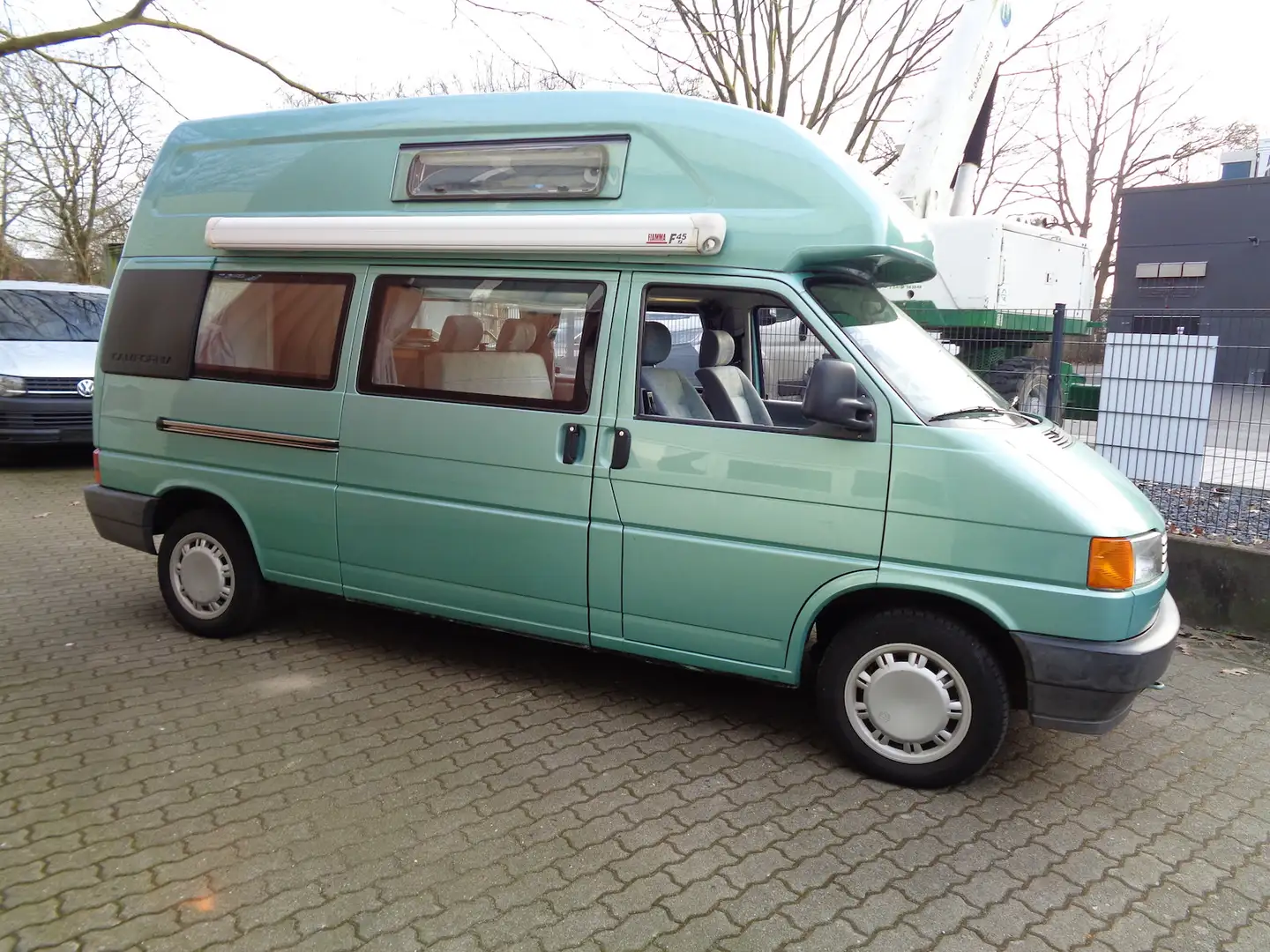 Volkswagen T4 California Exclusive Verde - 1
