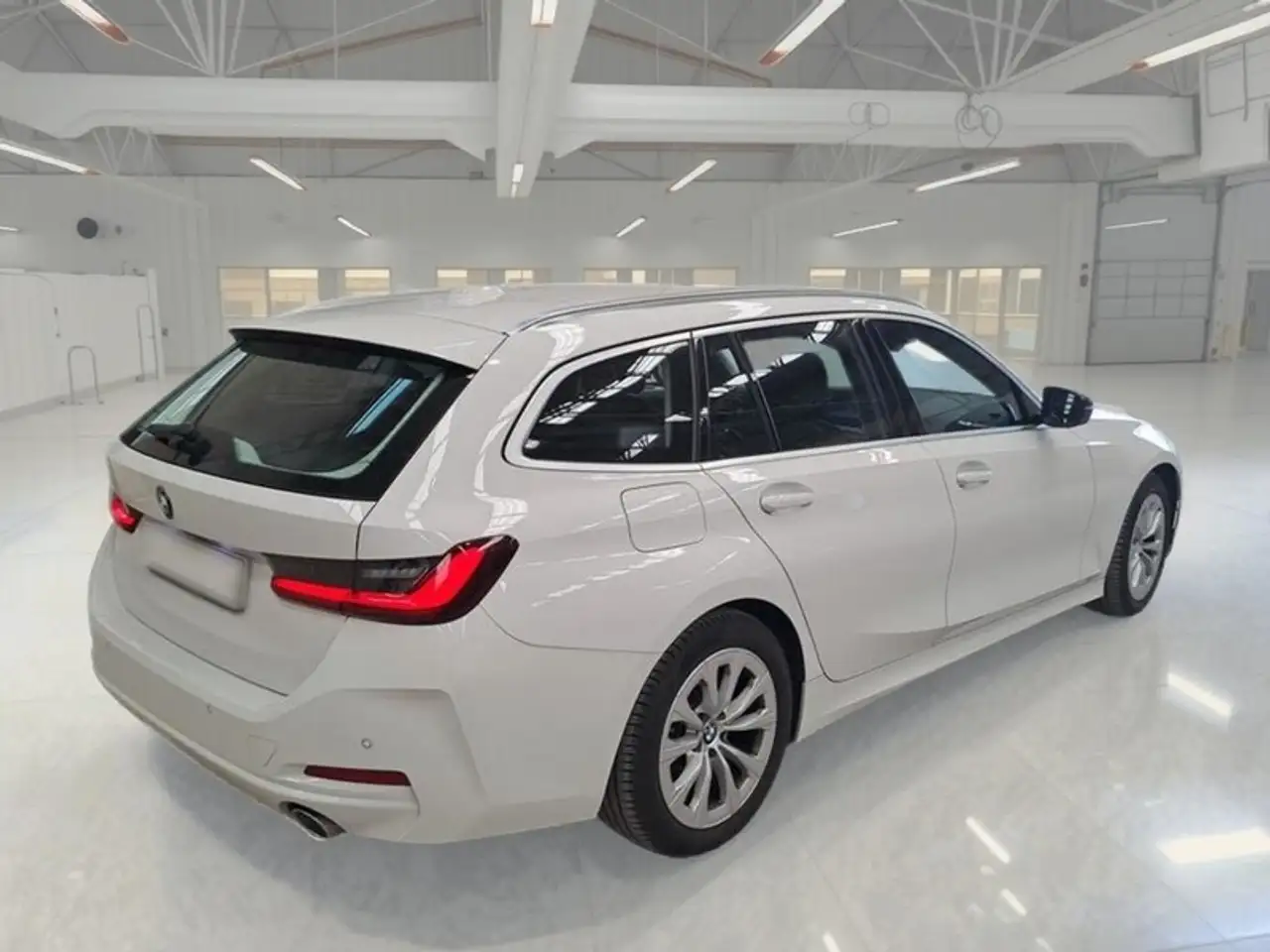 BMW 318 318D 48V TOURING AUTO STATION WAGON, миниатюра 4
