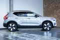 Volvo XC40 Single Motor Extended Range Ultimate 82 kWh | Pano Grau - thumbnail 4
