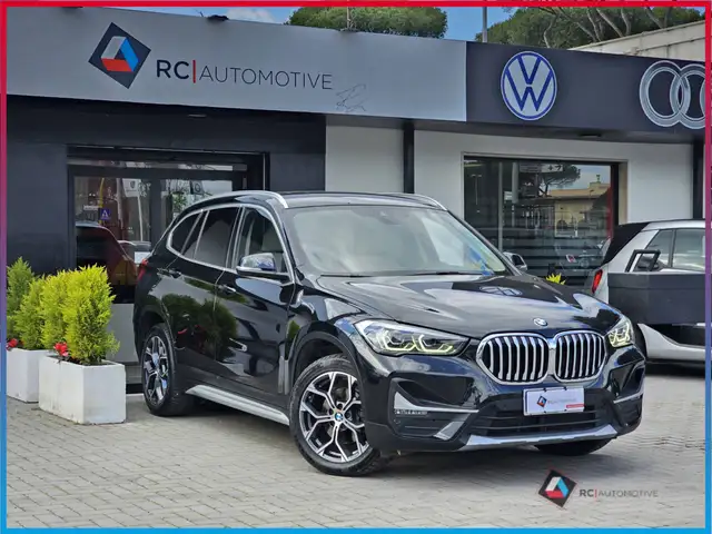 BMW X1 main image