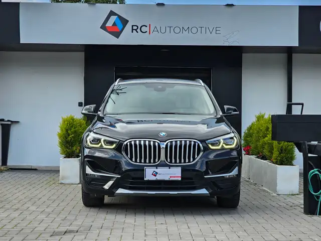 BMW X1 view 3