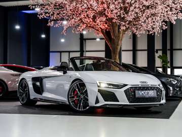 Spyder V10 Performance - Quattro - Suzuka Grey - Laser Light - Carbon - Virtual Cockpit - B&O - Camera - 20" - DAB
