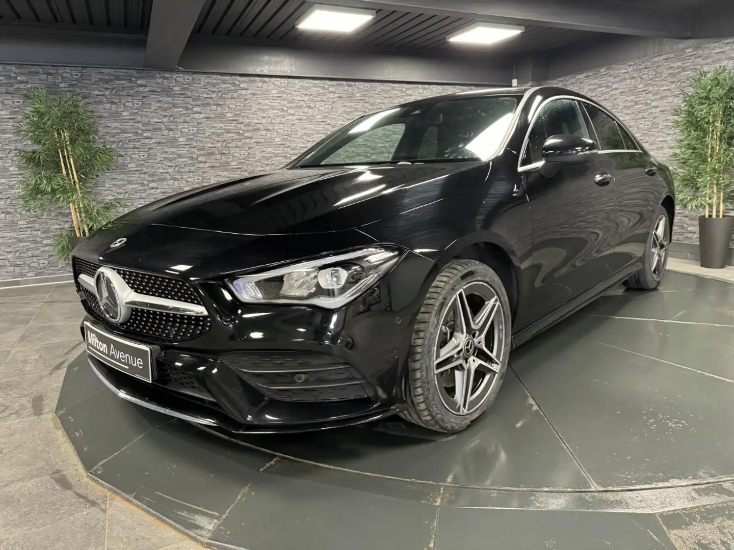 Mercedes-Benz CLA 250 250 e AMG Line - Hybride rechargeable - 2022 - 61 524 km - Garantie Noir - 1