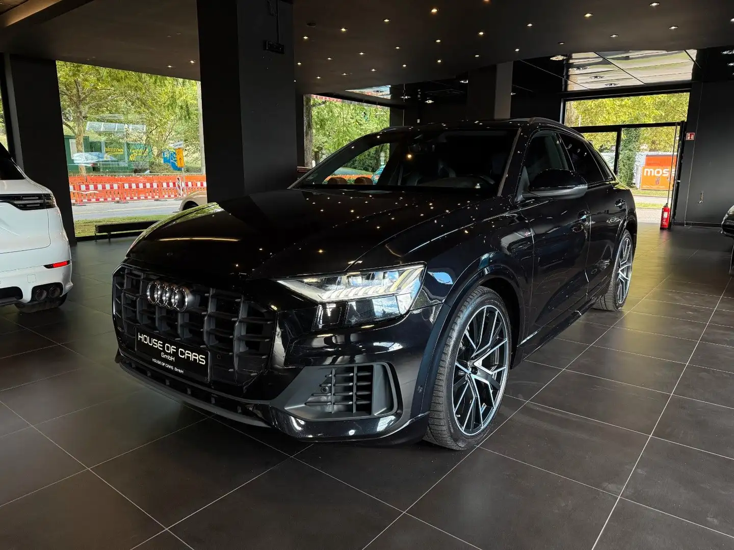 Audi Q8 50 TDI*B&O*S-Line*RS-Sitze*Pano*Softclose* Schwarz - 1