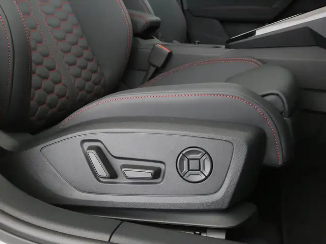 Audi RS3 view 16