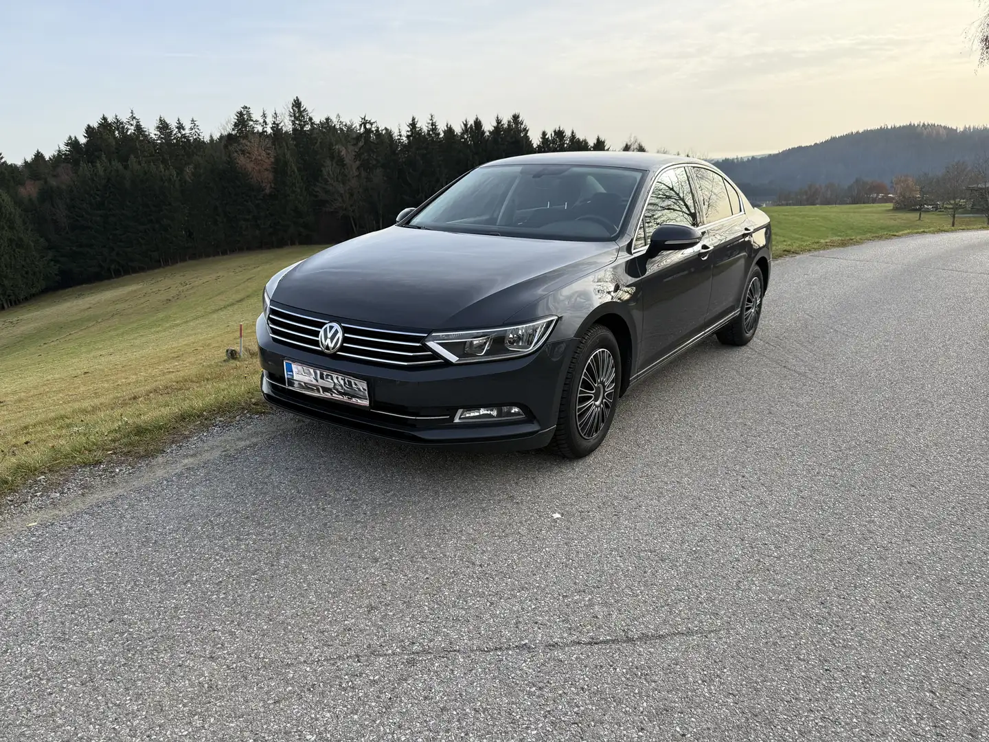 Volkswagen Passat Passat Comfortline 2,0 TDI SCR DSG Comfortline Grau - 2