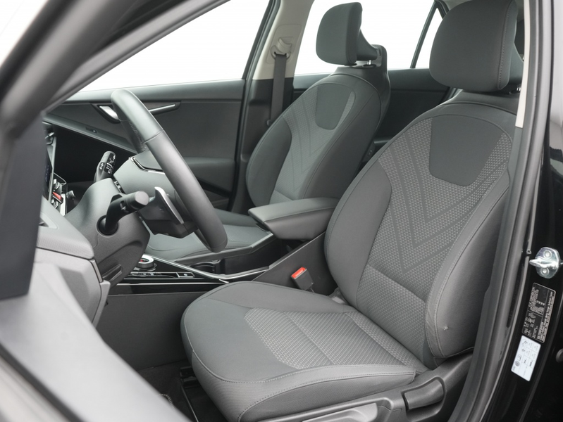 Kia e-Niro EV DynamicLine 64.8 kWh | Led | Camera | Private L — photo 14