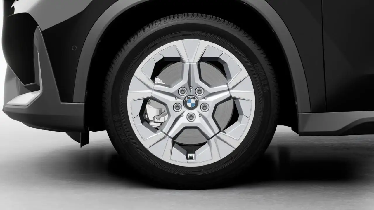 BMW X1 снимка BMW X1