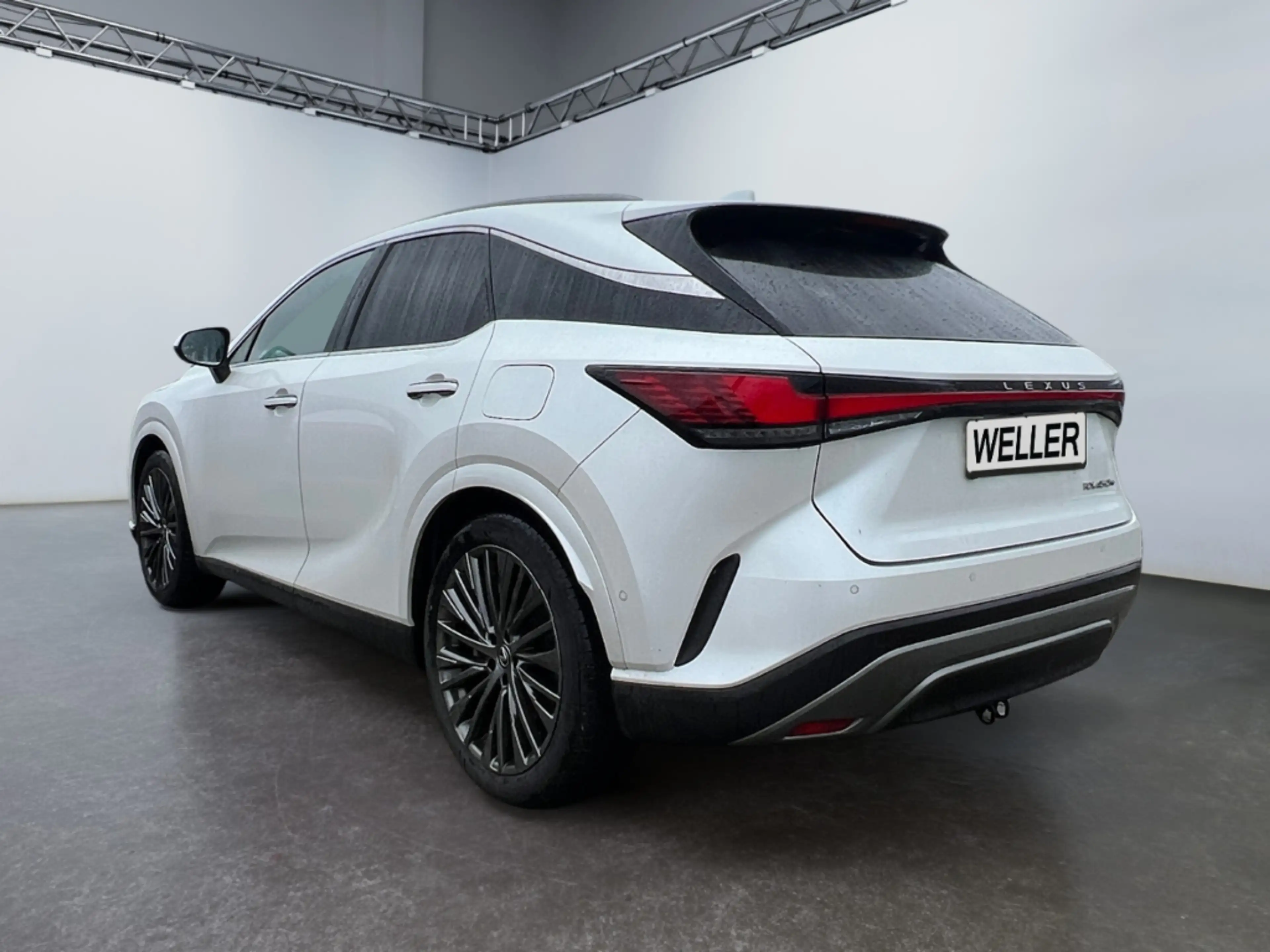 Lexus RX 450h + Luxury Line *Matrix*HUD*Pano*Levinson* — photo 6