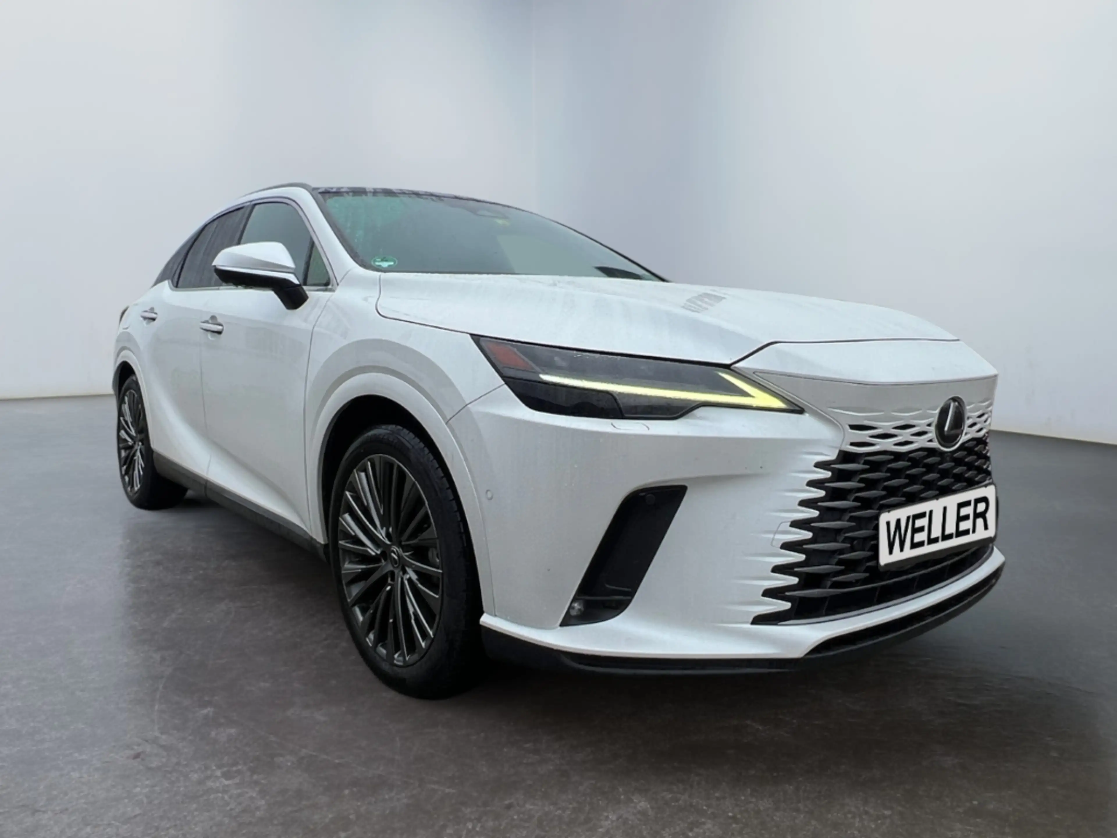Lexus RX 450h + Luxury Line *Matrix*HUD*Pano*Levinson* — photo 3