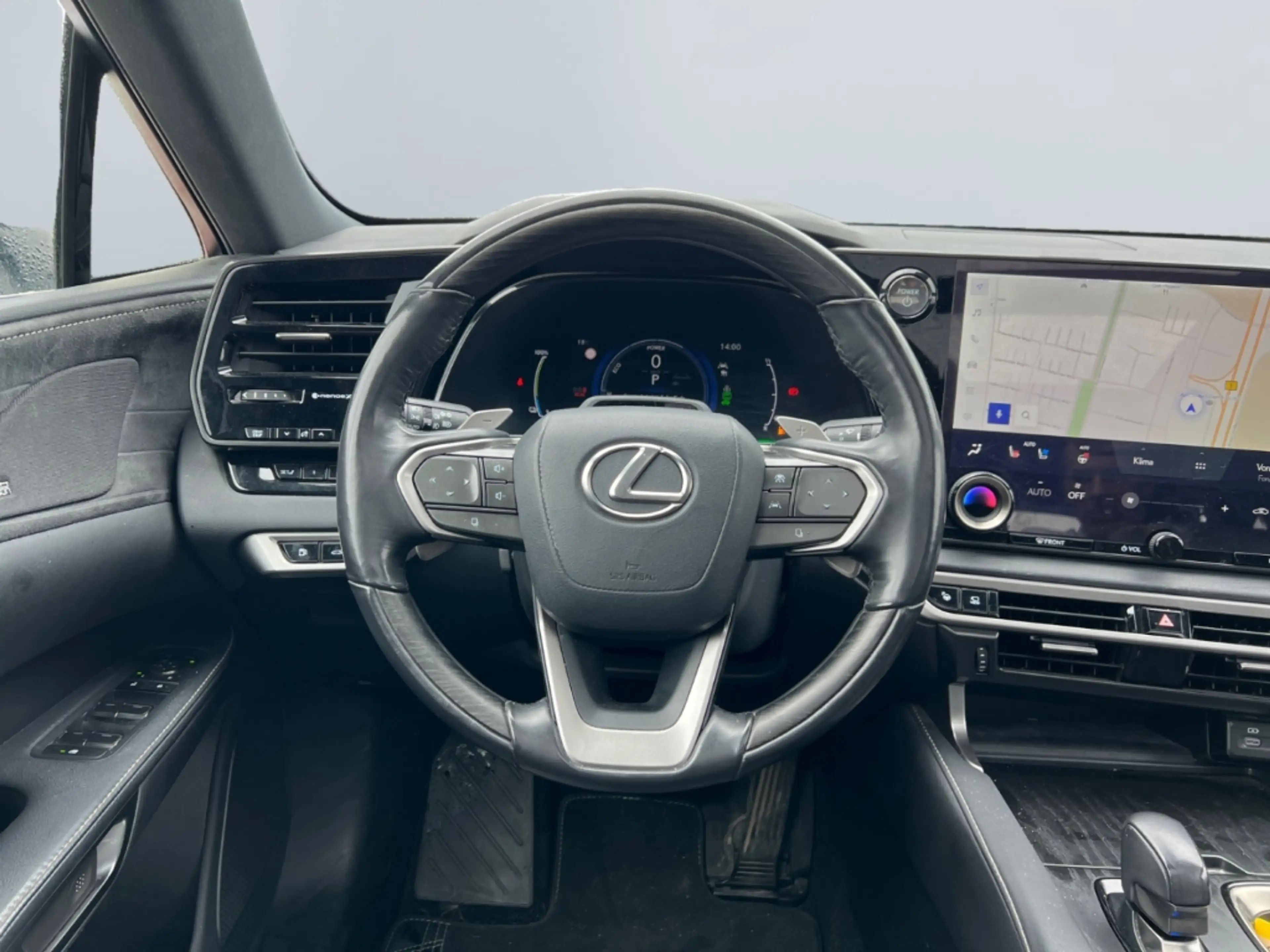 Lexus RX 450h + Luxury Line *Matrix*HUD*Pano*Levinson* — photo 9
