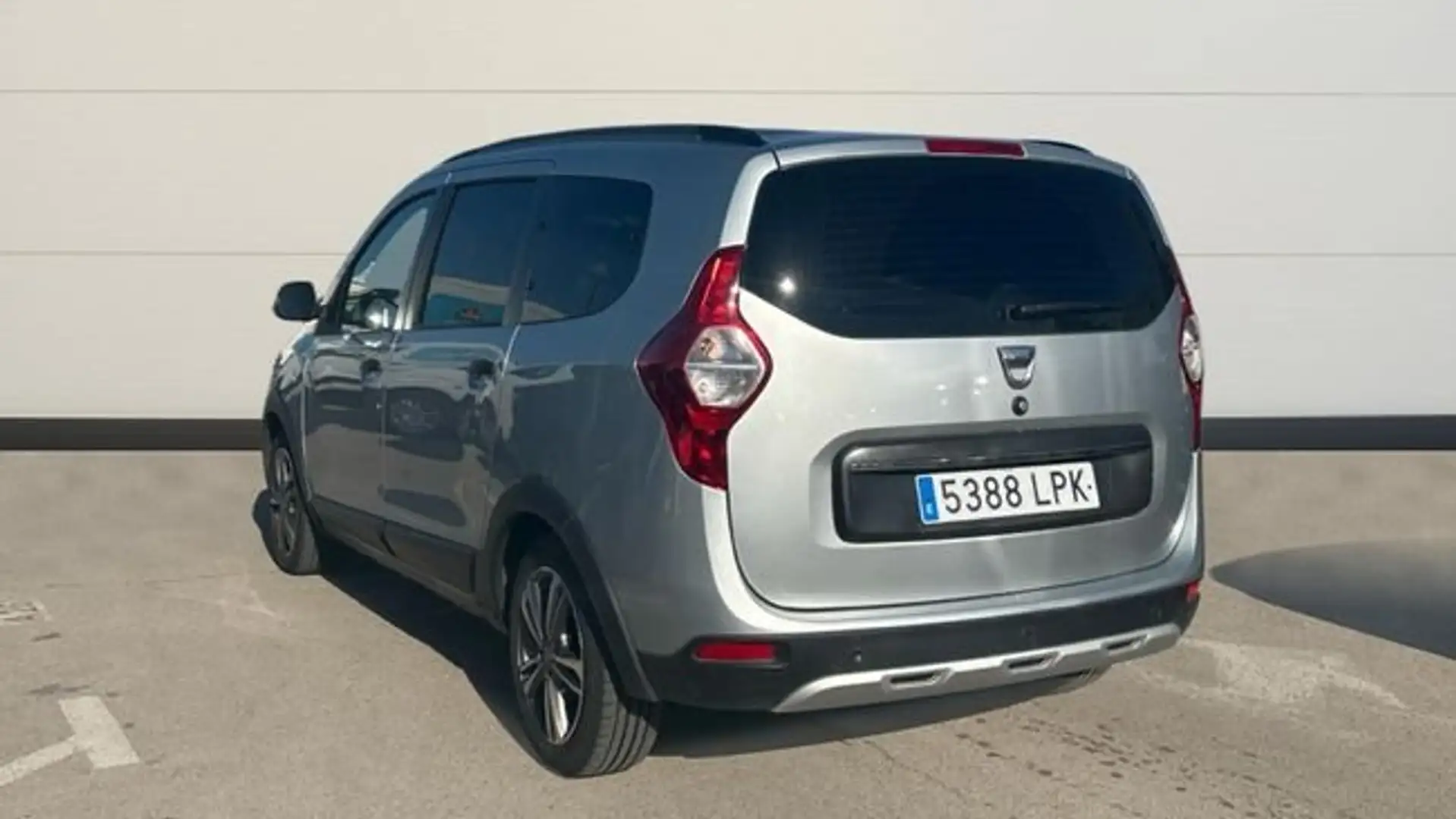 Dacia Lodgy 1.5 BLUE DCI ANIVERSARIO 85KW 7 SEAT 115 5P 7 Plaz Plateado - 2