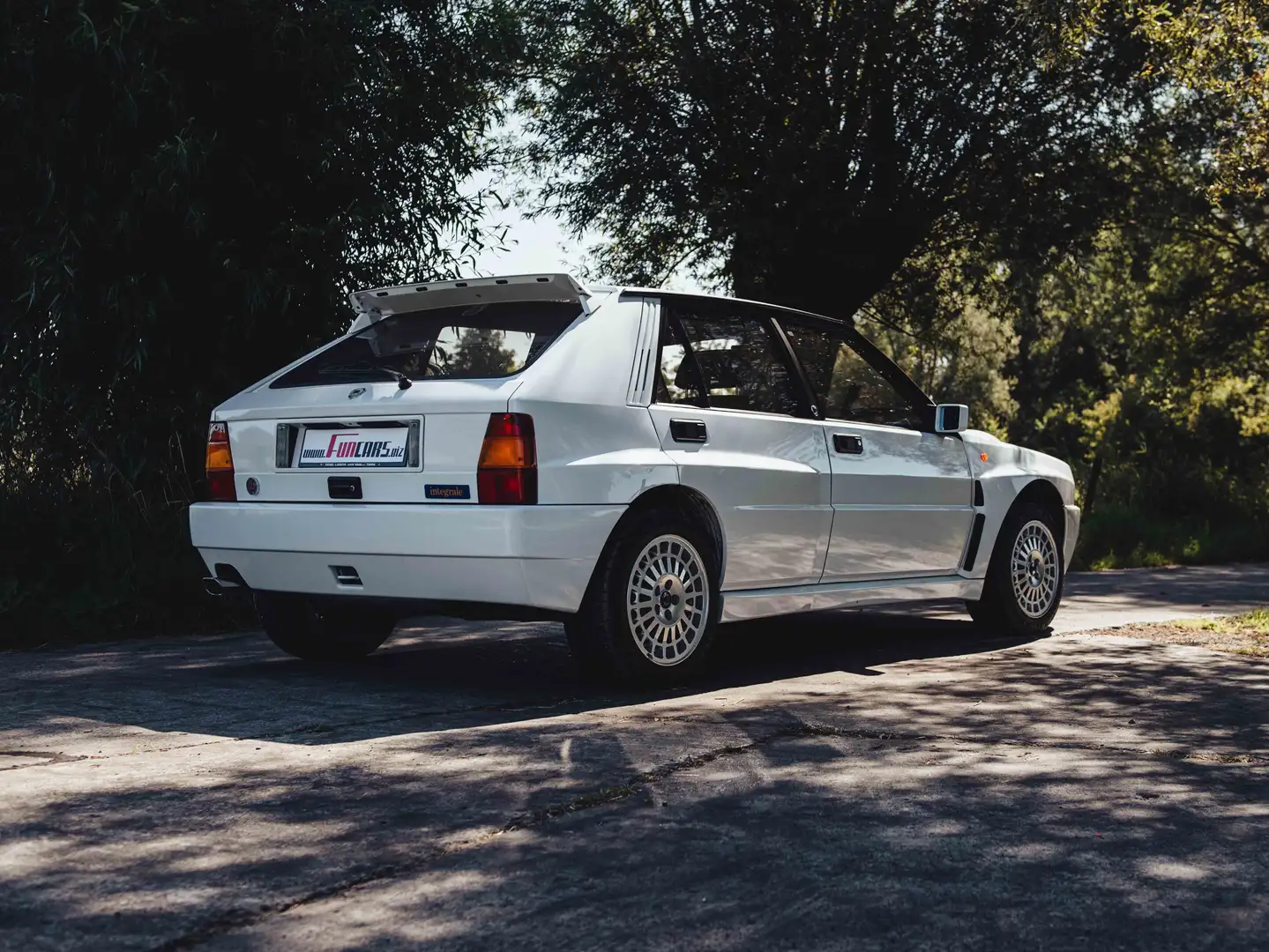 Lancia Delta INTEGRALE EVO 1 / ONE OF 200 WITH WATERBAG Wit - 2