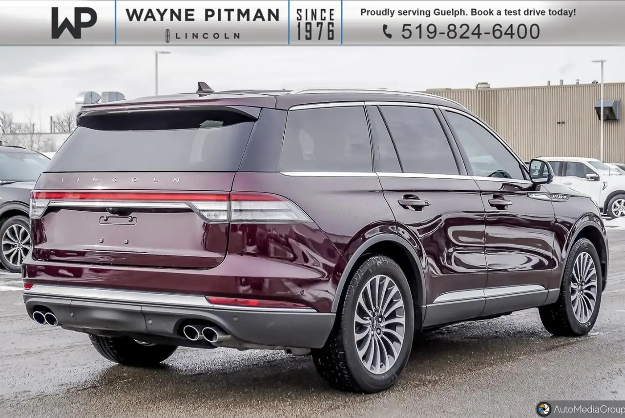 Lincoln Aviator снимка Lincoln Aviator