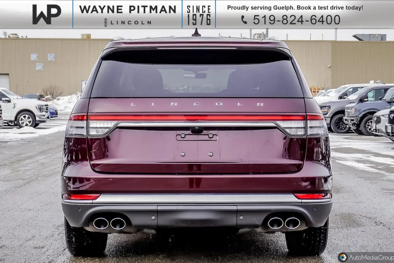 Lincoln Aviator снимка Lincoln Aviator