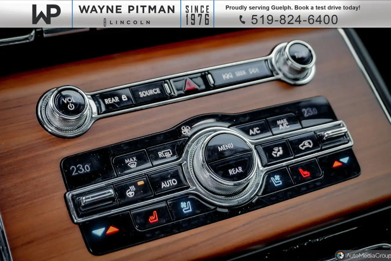 Lincoln Aviator снимка Lincoln Aviator