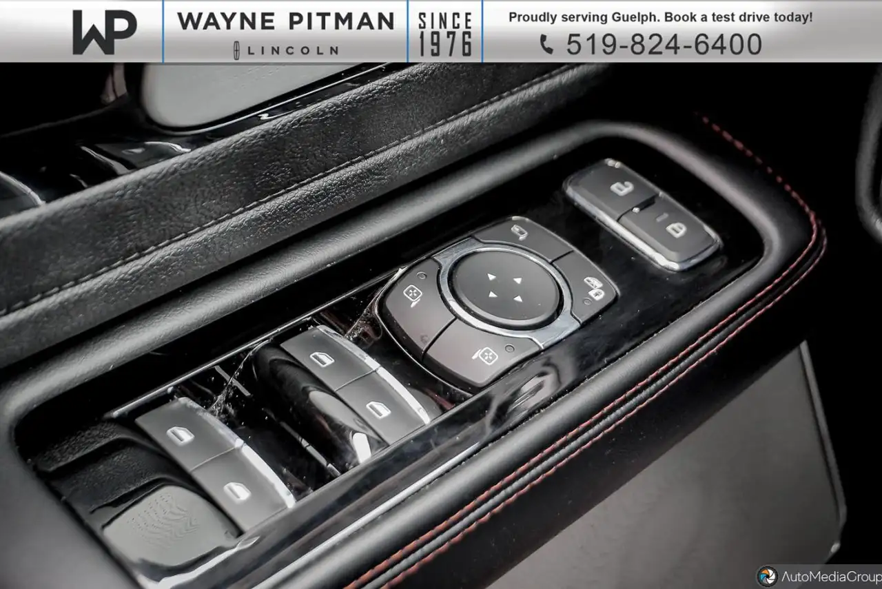 Lincoln Aviator снимка Lincoln Aviator