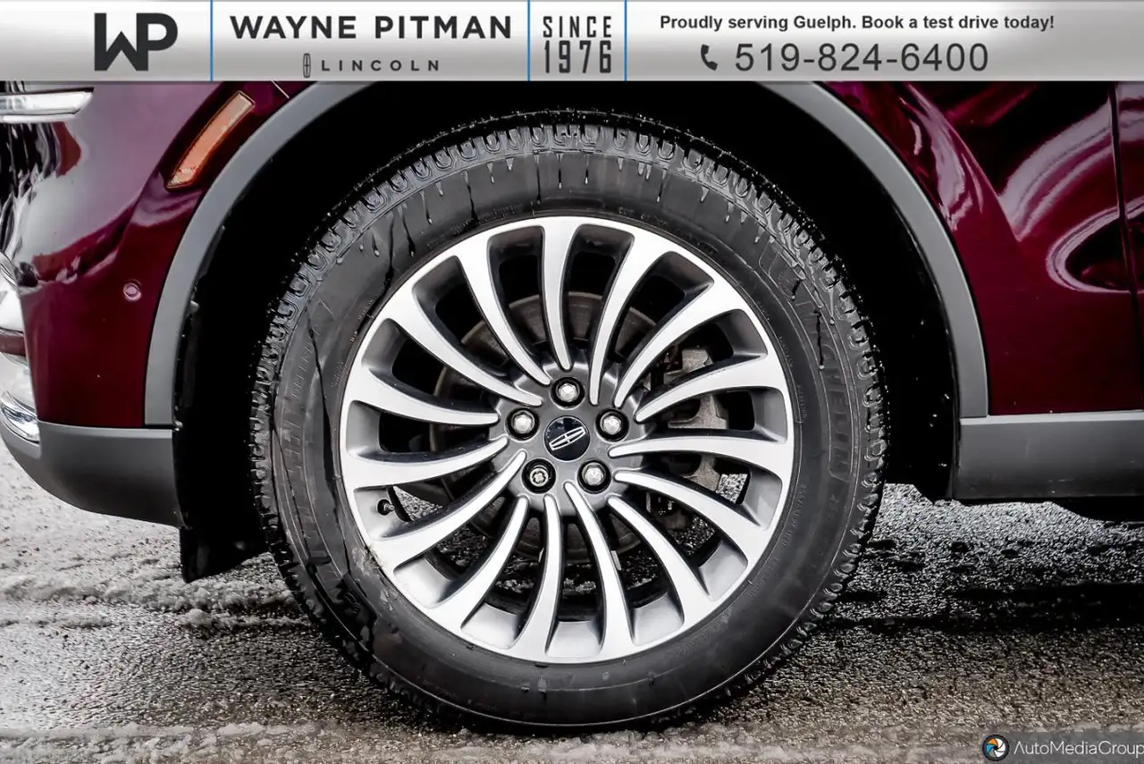 Lincoln Aviator снимка Lincoln Aviator