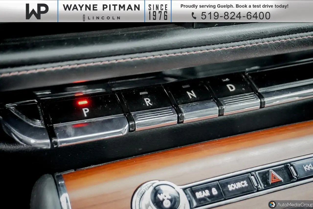 Lincoln Aviator снимка Lincoln Aviator