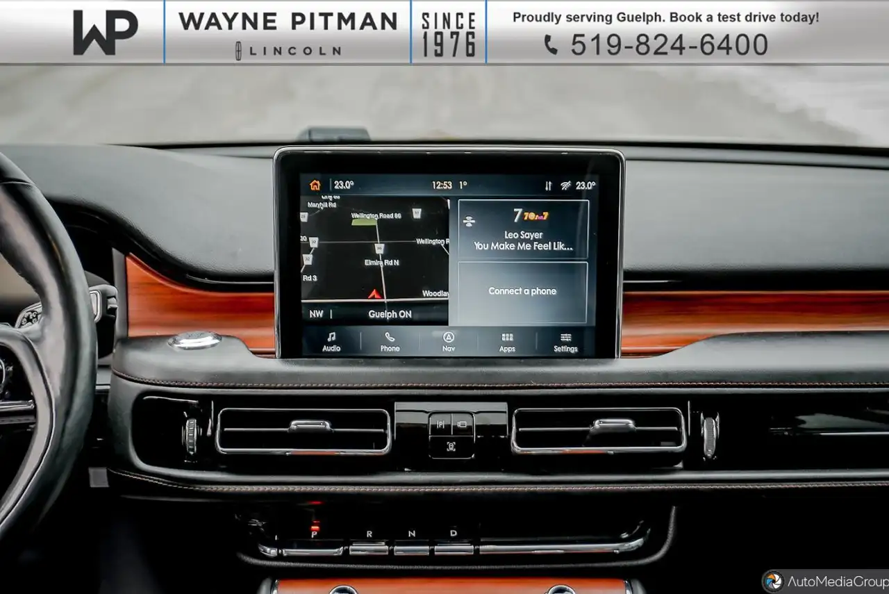 Lincoln Aviator снимка Lincoln Aviator