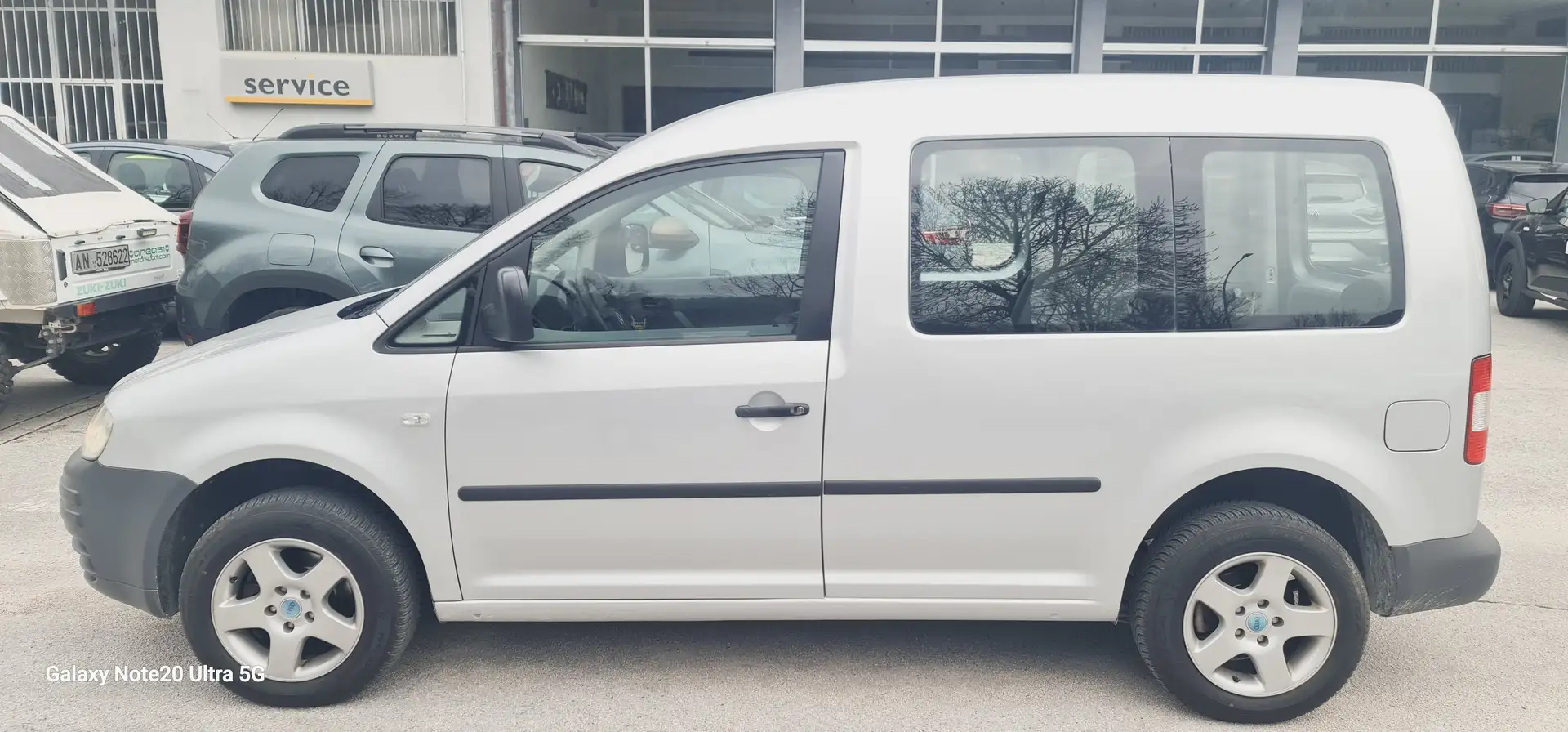 Volkswagen Caddy 2.0 SDI COMBI Ezüst - 2