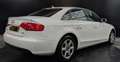 Audi A4 A4 2.0 TDI 143 DPF Business Line Multitronic A Blanc - thumbnail 3