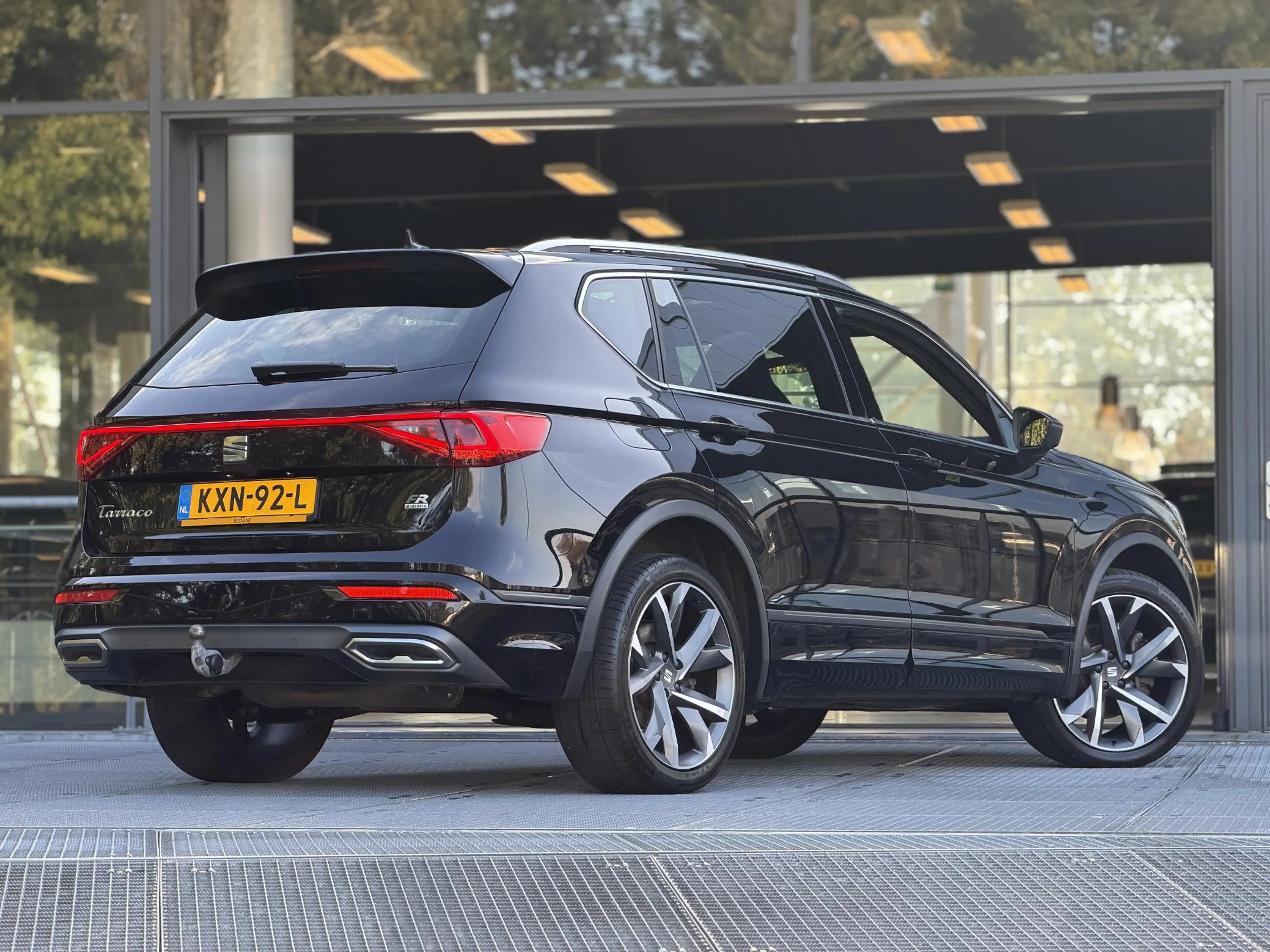 SEAT Tarraco 1.4 TSI e-Hybrid PHEV FR Automaat 245PK | Memory S — photo 2
