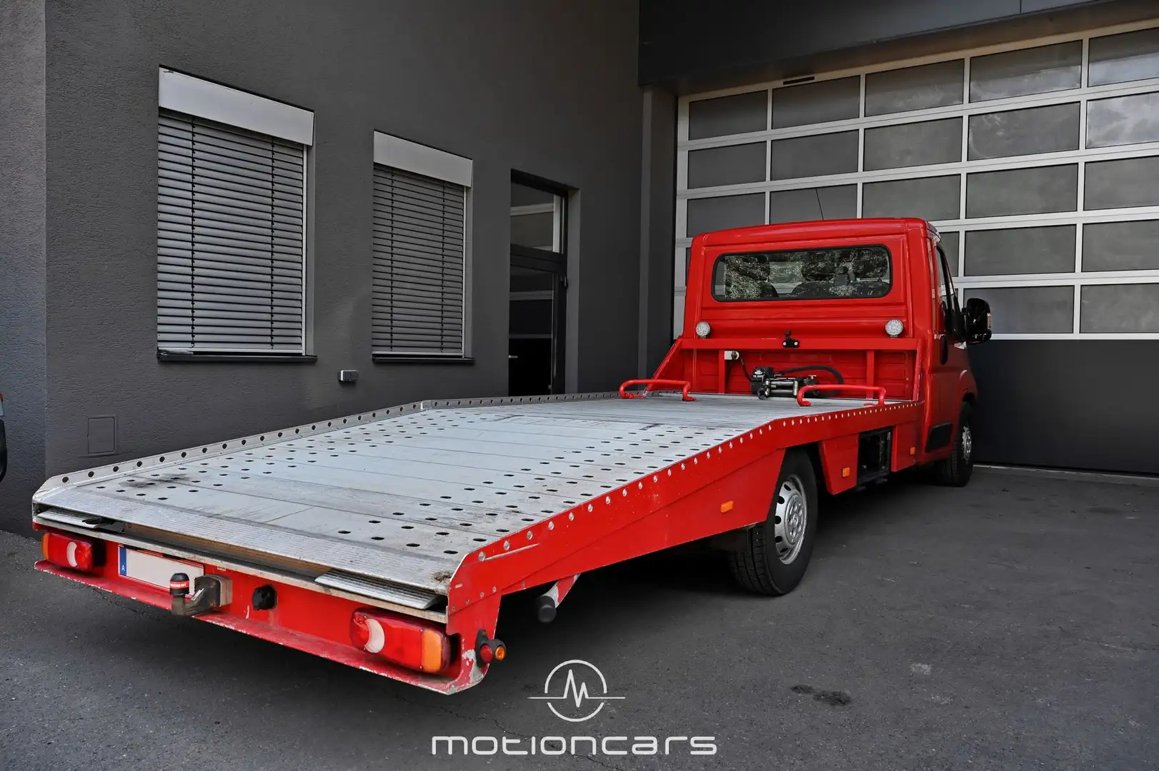 Peugeot Boxer (Schlepper) Neuer MOTOR Rot - 2