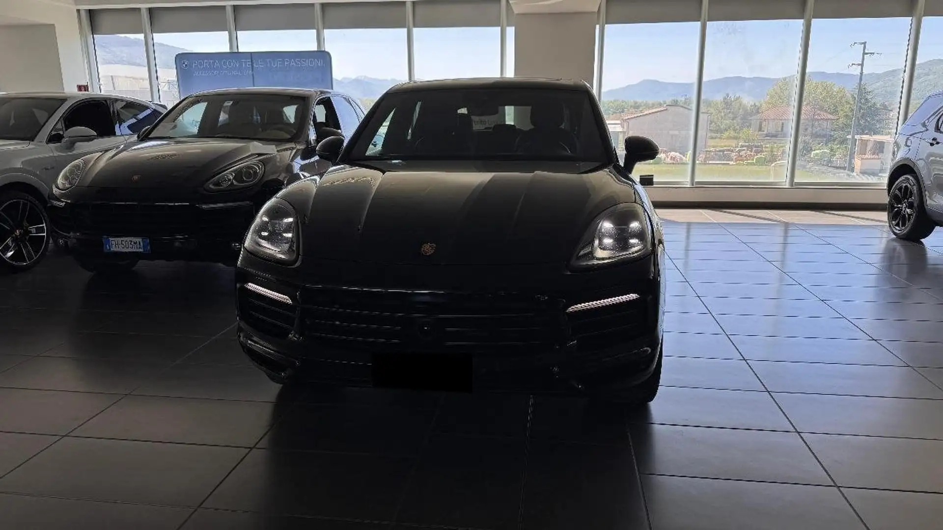 Porsche Cayenne 3.0 V6 Platinum Edition Fekete - 1