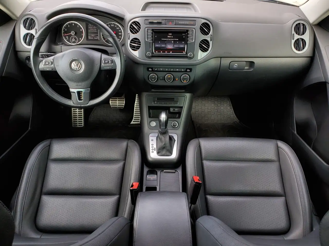Volkswagen Tiguan снимка Volkswagen Tiguan